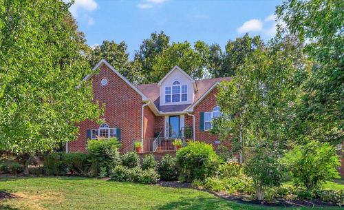 421 Saint Francis Ave, Smyrna, TN, 37167-6330 | Card Image