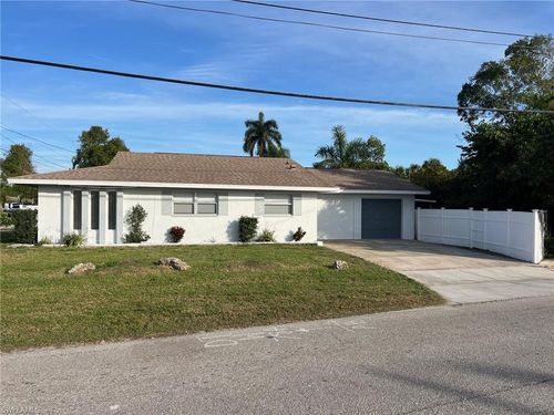 56 Cardinal Dr, NORTH FORT MYERS, FL, 33917-5315 | Card Image