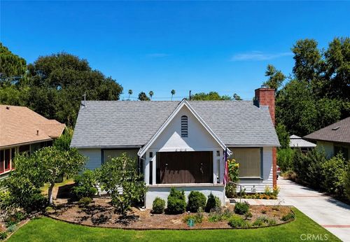 804 N Catalina Ave, Pasadena, CA, 91104-4611 | Card Image
