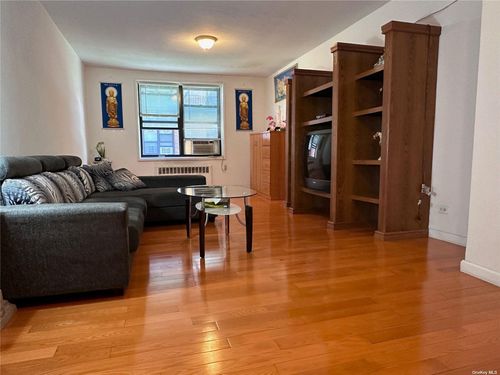 11-144 Sanford Avenue, New York, NY, 11355 | Card Image