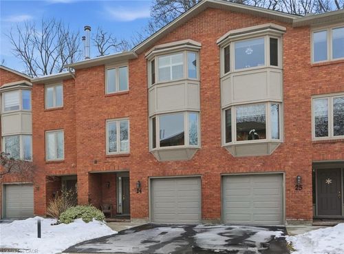 24-30 Osler Dr, Dundas, ON, L9H6W3 | Card Image