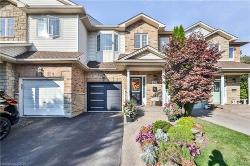 4037 Medland Dr, Burlington, ON, L7M4W7 | Card Image