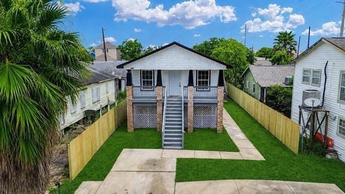 5306 Avenue M 1/2, Galveston, TX, 77551-4470 | Card Image