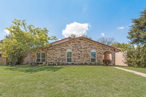 1309 Meandering Way, Garland, TX, 75040-4211 | Card Image