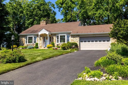 1061 Kipling Rd, JENKINTOWN, PA, 19046-3339 | Card Image