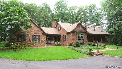 218 Old Farm Rd, Roanoke Rapids, NC, 27870-3219 | Card Image