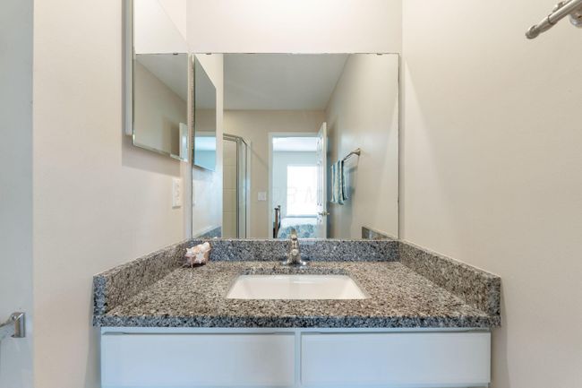 1080 Shady Lake Dr, Condo with 2 bedrooms, 4 bathrooms and null parking in Columbus OH | Image 41