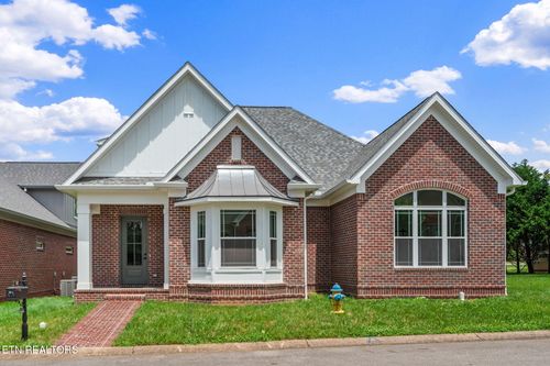 87 Royal Troon Cir, Oak Ridge, TN, 37830-9020 | Card Image