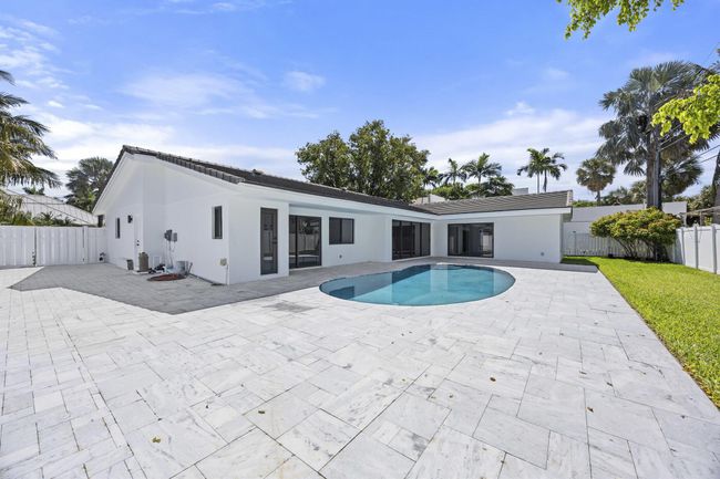 4121 Ne 31 St Ave, House other with 3 bedrooms, 3 bathrooms and null parking in Lighthouse Point FL | Image 35