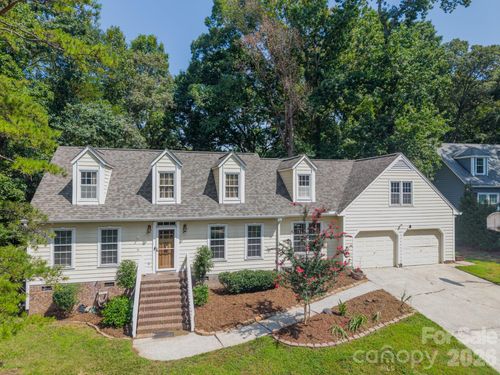 5815 Chapel Creek Ct, Charlotte, NC, 28226-8181 | Card Image