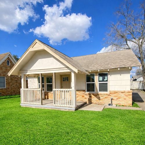 1519 Munger St, Houston, TX, 77023-4536 | Card Image