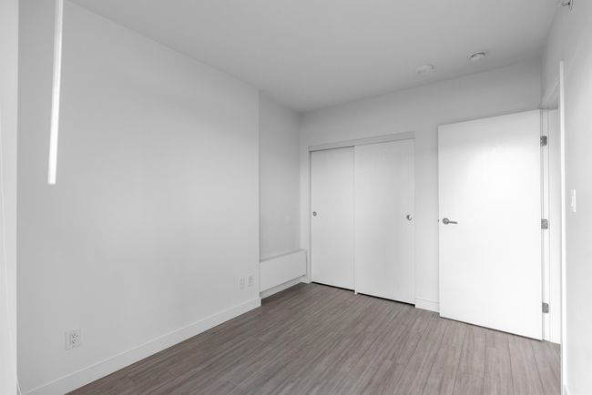 1112 - 13655 Fraser Highway, Condo with 1 bedrooms, 1 bathrooms and 1 parking in Surrey BC | Image 9