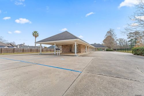 4747 Oneal Ln, Baton Rouge, LA, 70817-1638 | Card Image