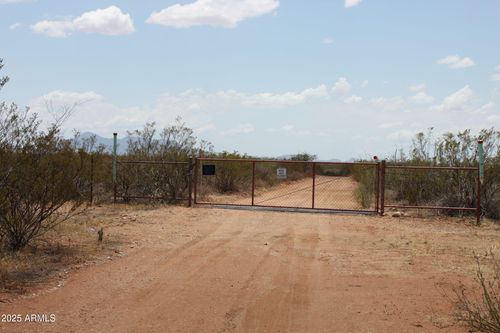 84-62 N Highway 90 Byp, Sierra Vista, AZ, 85635-2236 | Card Image