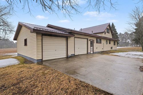 4813 E M 55, Prescott, MI, 48756-9331 | Card Image