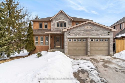 355 Carruthers Ave, Newmarket, ON, L3X2B7 | Card Image