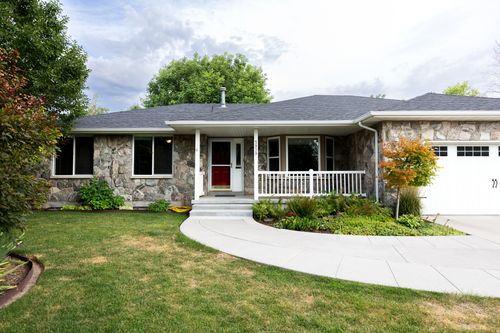 5939 S Noble Oaks Cir, Murray, UT, 84123-4917 | Card Image