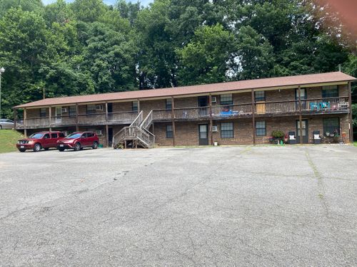 apt-5-216 Hilltop Dr, Collinsville, VA, 24078-2559 | Card Image