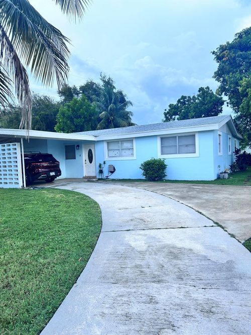 11573 Dahlia Dr, Royal Palm Beach, FL, 33411-7611 | Card Image
