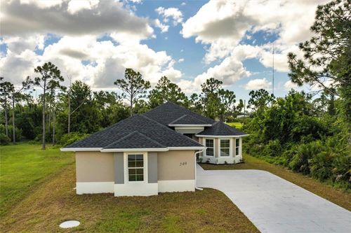240 Australian Dr, Rotonda West, FL, 33947-4804 | Card Image