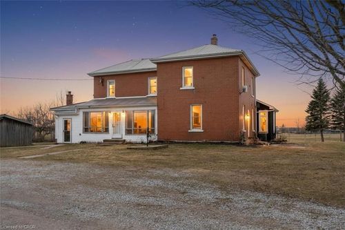 1796 Concession 6 Woodhouse, Simcoe, ON, N3Y4K4 | Card Image
