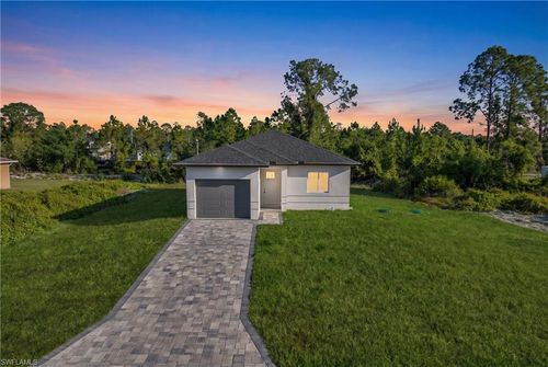 747 Newell St E, Lehigh Acres, FL, 33974-9796 | Card Image
