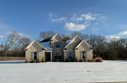 1411 Clair Cir S, Hernando, MS, 38632-1060 | Card Image