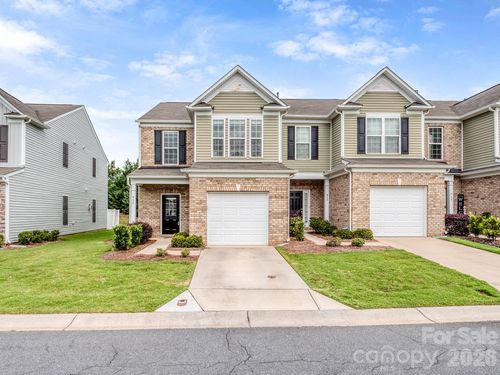915 Wicawa Rd, Fort Mill, SC, 29708-5517 | Card Image