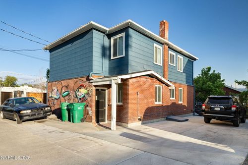 251 E Arroyo St, Reno, NV, 89502-3079 | Card Image