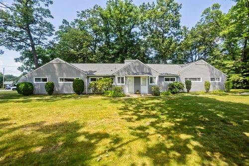 91-91 Partridge Ln, Chicopee, MA, 01022-1138 | Card Image