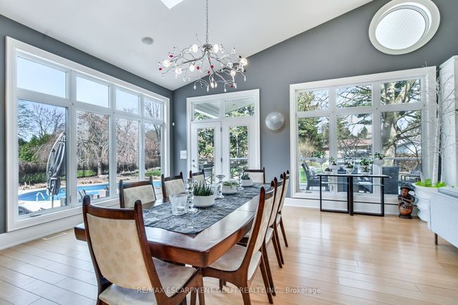 106 Cumming Crt, House other with 4 bedrooms, 3 bathrooms and 4 parking in Ancaster ON | Image 13