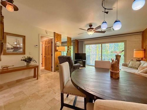941 D Ave, Coronado, CA, 92118-2576 | Card Image