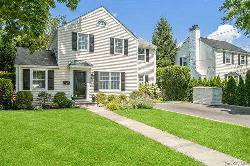 91 Waverly Ave, Eastchester, NY, 10709-3822 | Card Image