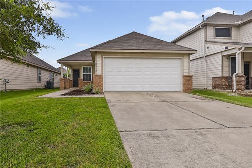 10335 White Fir Villa Ave, Houston, TX, 77044-4029 | Card Image