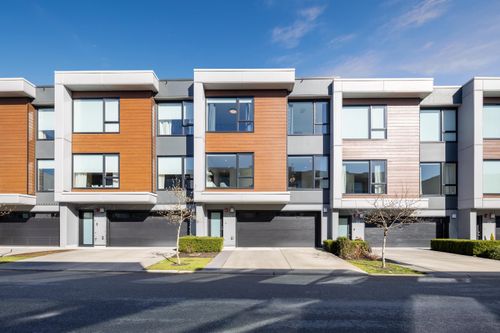 30-3597 Malsum Dr, North Vancouver, BC, V7G0B2 | Card Image