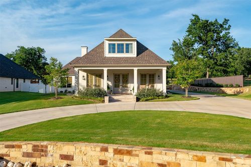 9305 Bellechase Rd, Granbury, TX, 76049-4429 | Card Image