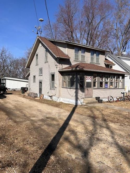 220 C St, Footville, WI, 53537-8134 | Card Image