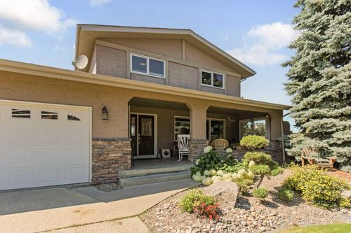 58 Eagle Road N, Lethbridge, AB, T1H4S5 | Card Image