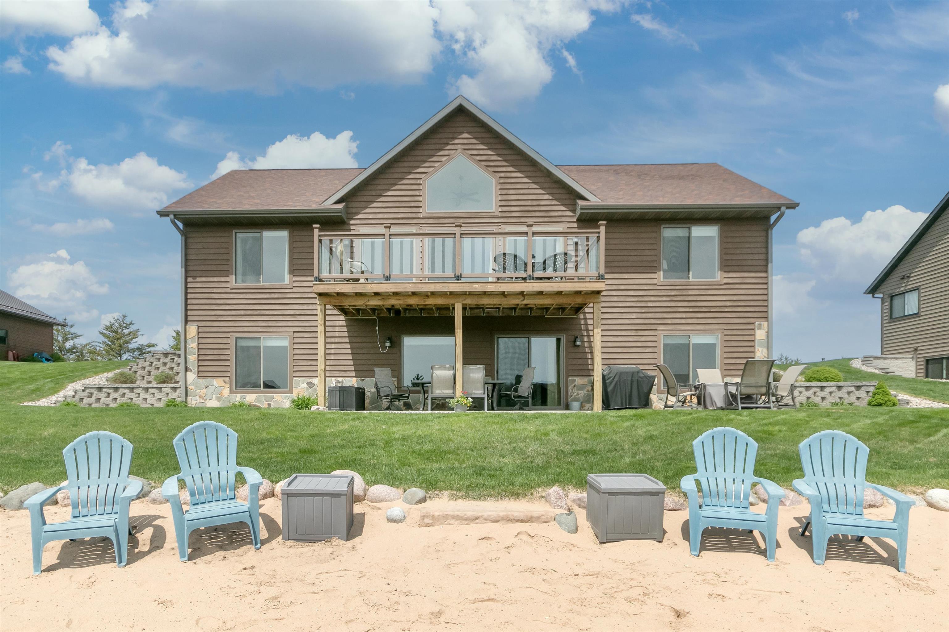 32nd St, New Lisbon, WI 53950