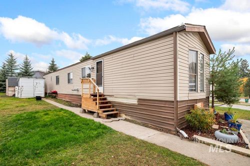 spc-2030-609 N Almon St, Moscow, ID, 83843-9733 | Card Image