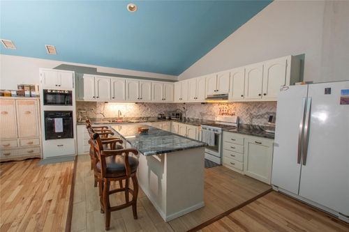 1115 County Road 147, Brownwood, TX, 76801-9171 | Card Image