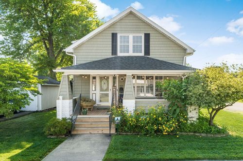 300 N Oak St, Baltimore, OH, 43105-1142 | Card Image