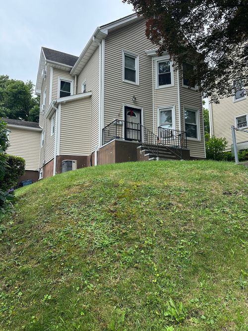 16 Grandview Ave, Norwalk, CT, 06850-3205 | Card Image