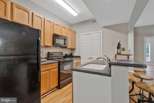 APT-2001 - 12153 Penderview Ln, Condo with 2 bedrooms, 2 bathrooms and null parking in FAIRFAX VA | Image 14