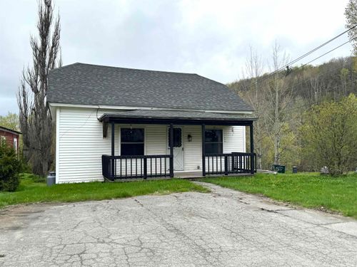 1051 Vt Route 105, West Charleston, VT, 05872-9784 | Card Image