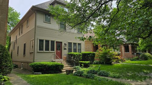 1025 Wesley Ave, Evanston, IL, 60202-1160 | Card Image