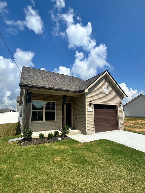 143 Stonehenge Circle, Manchester, TN, 37355 | Card Image