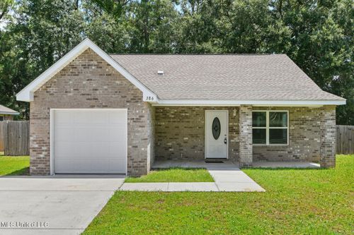 386 Rosalie Maria Dr, Biloxi, MS, 39531-2906 | Card Image