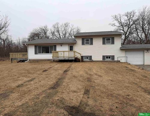6418 N 242nd St, Valley, NE, 68064-2288 | Card Image