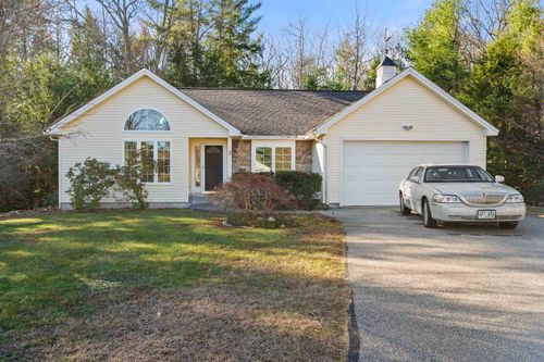 5-31 Henderson Road, Gilford, NH, 03249 | Card Image